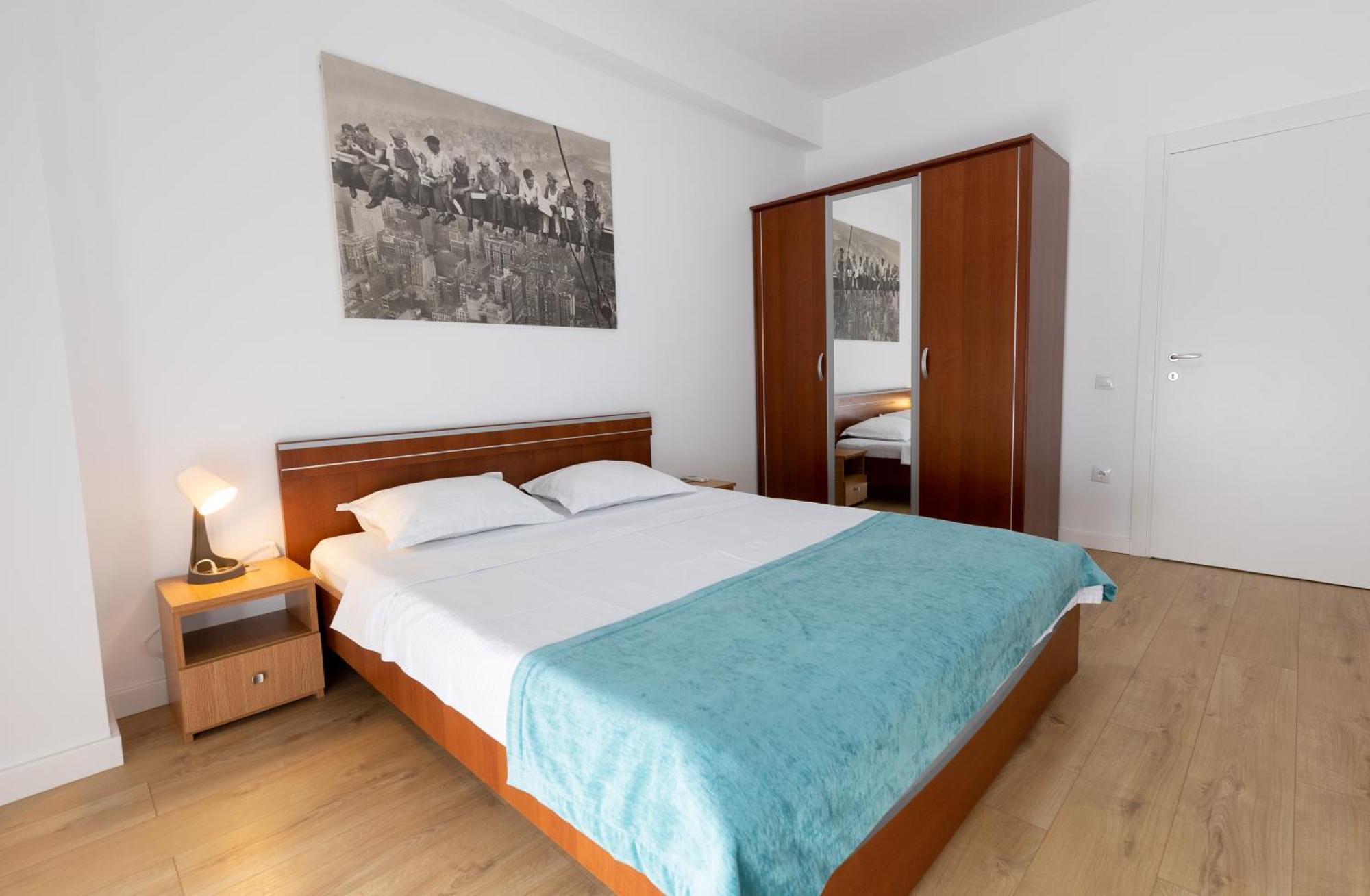 Obor Central Oasis --Secured Parking Nearby --Self Check-In-- 1Min Metro Station Bukarest Kültér fotó