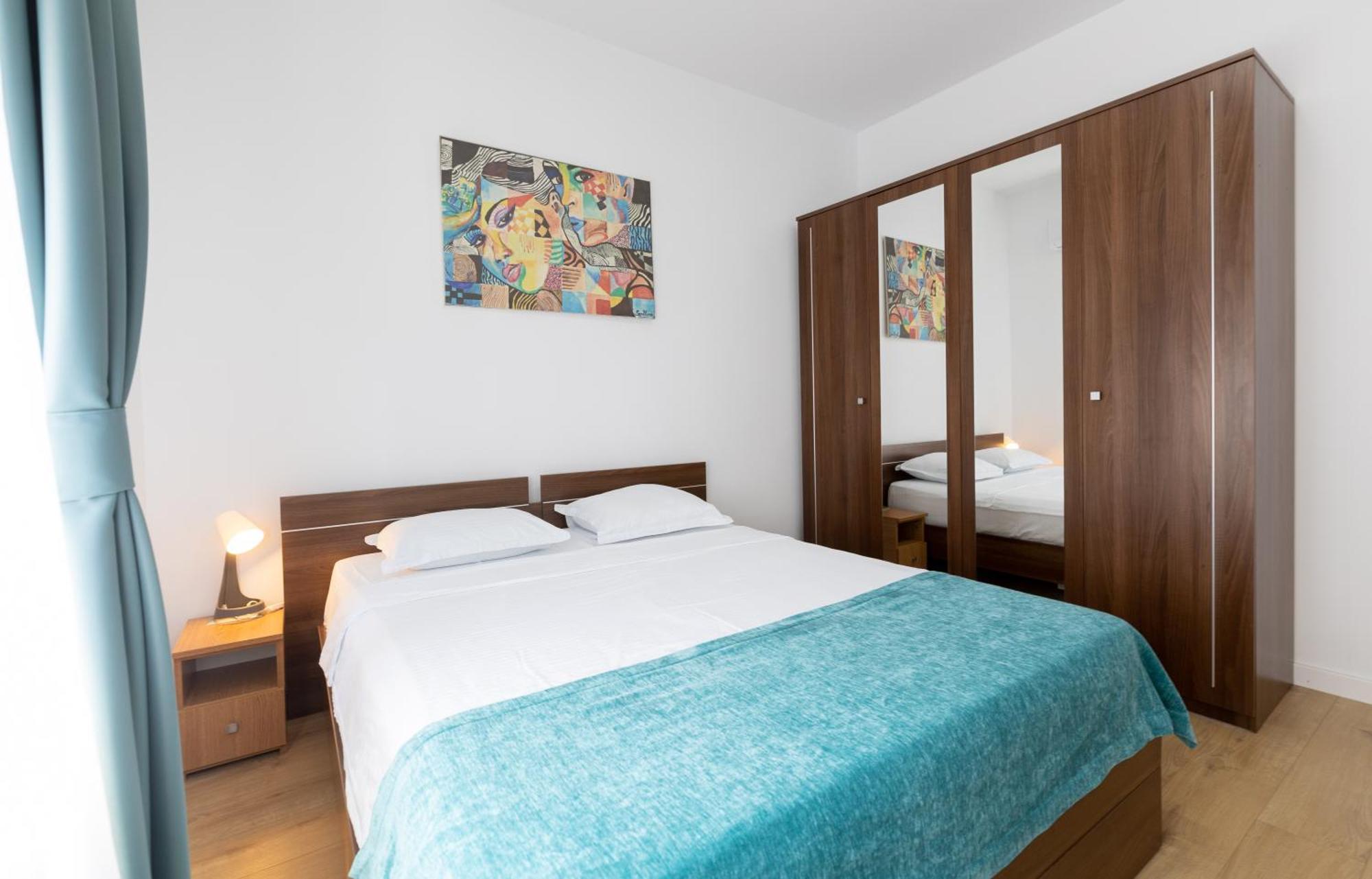 Obor Central Oasis --Secured Parking Nearby --Self Check-In-- 1Min Metro Station Bukarest Kültér fotó